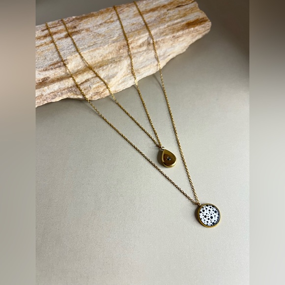 Black and White Polka-dot Pendant Necklace - Elegant Minimalist Layered Necklace - Picture 9 of 16